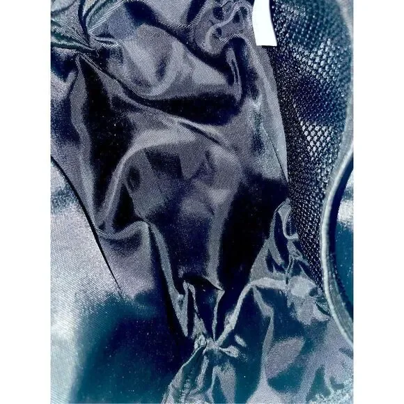 Scunci Mod Camouflage Travel Bag - Picture 9 of 13